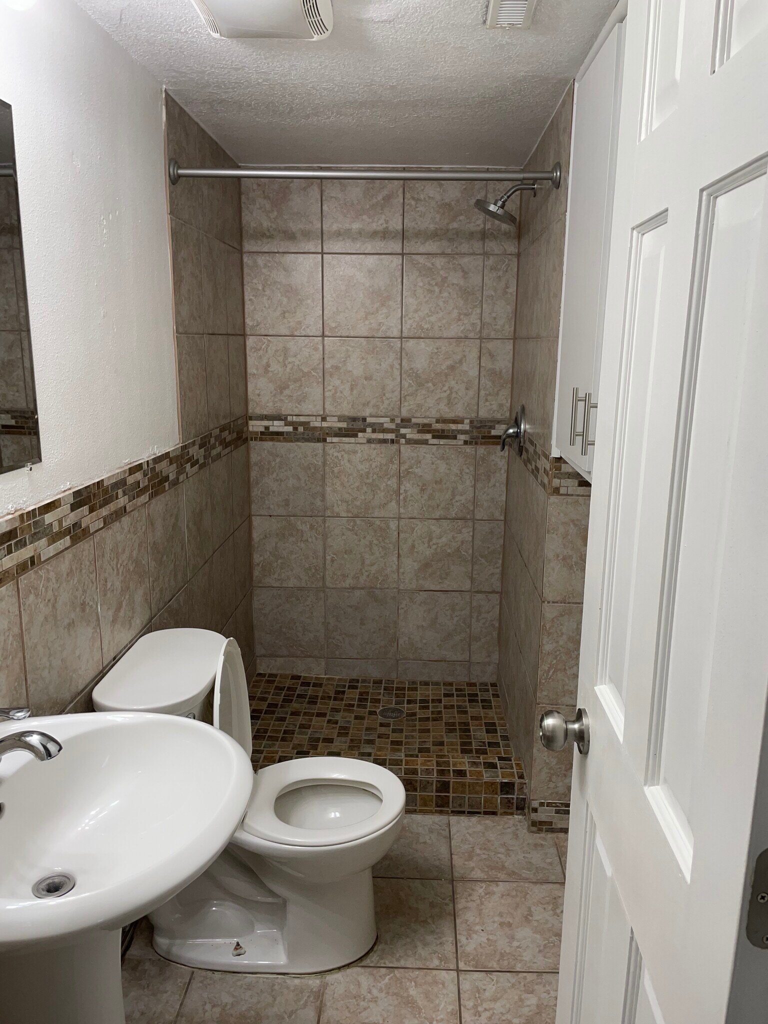 Building Photo - 444 29th Ave N