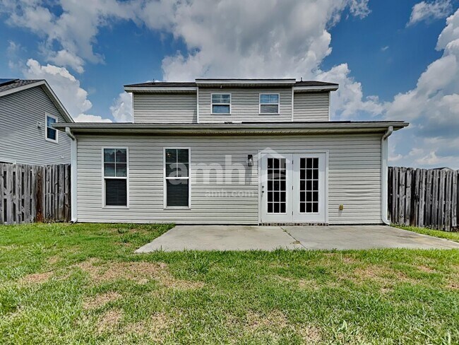 Building Photo - 3 Invierno Lake Dr