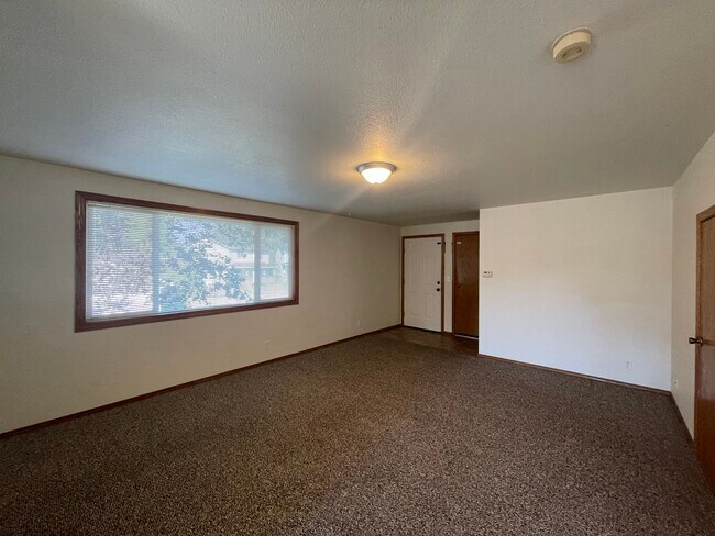 Building Photo - 3070 Shamberger Ct