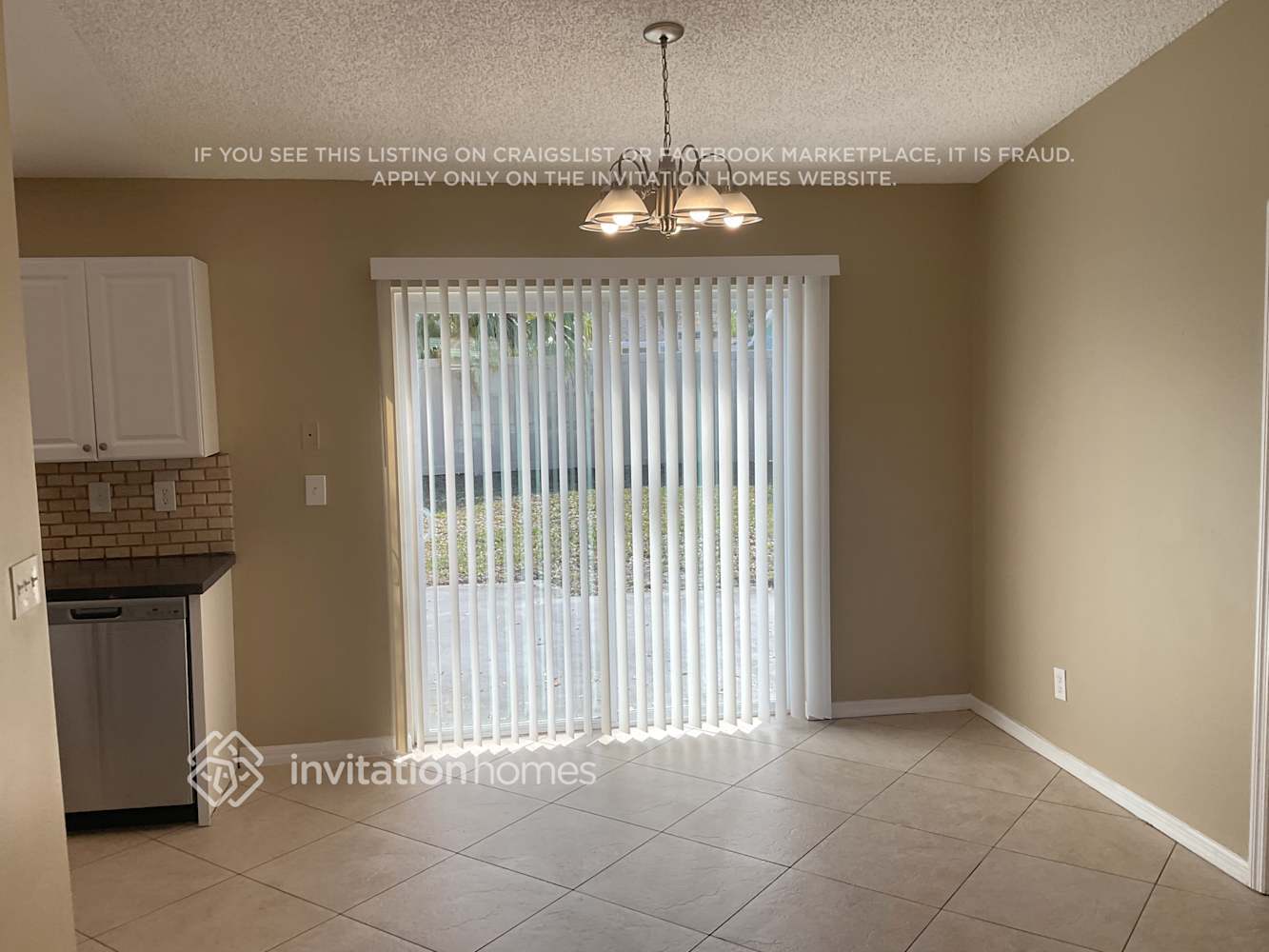 Building Photo - 2811 Eagle Run Cir N