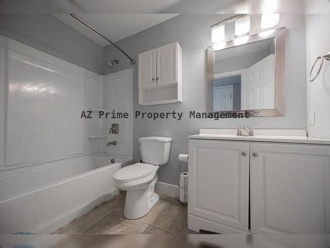 Building Photo - 2229 N 87th Way