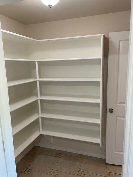 Pantry - 12434 SE Reedway St