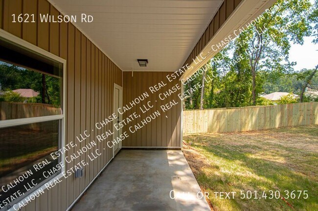 Building Photo - 1621 Wilson Rd