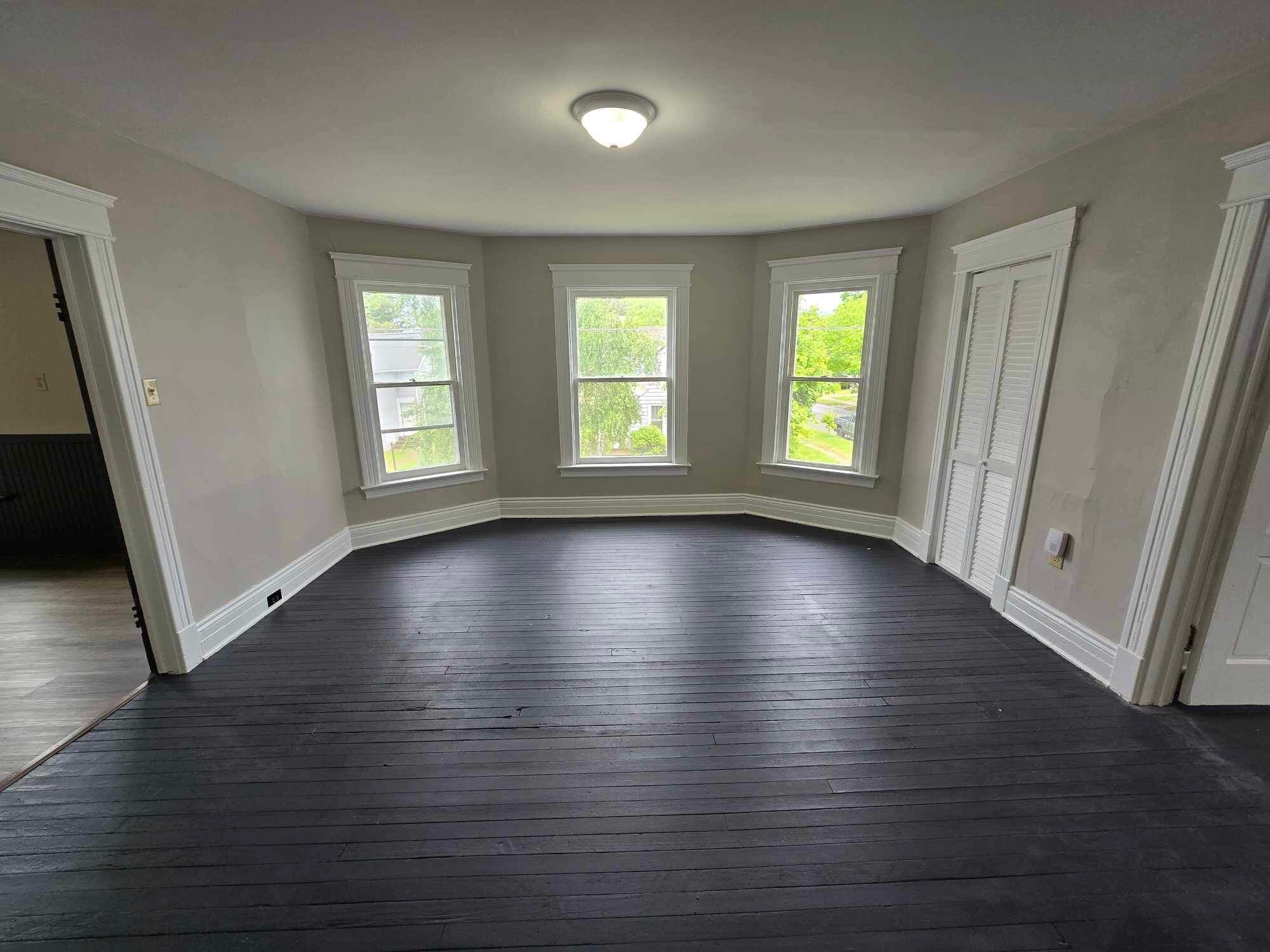 Building Photo - 336 W 29th St