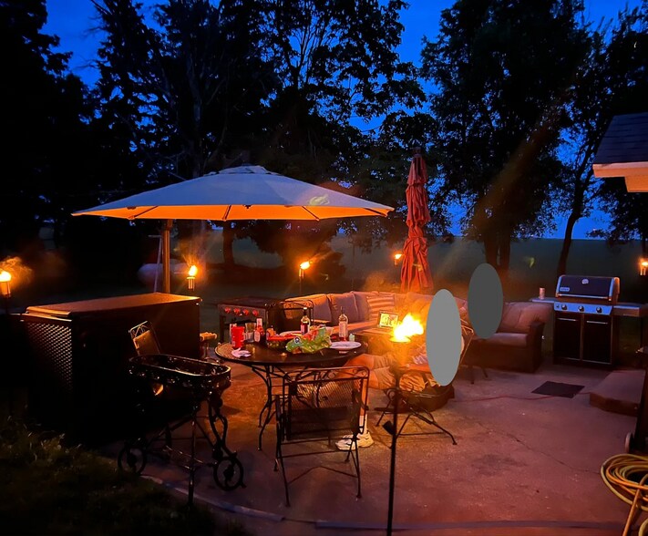 patio - 15791 N 2700 East Rd