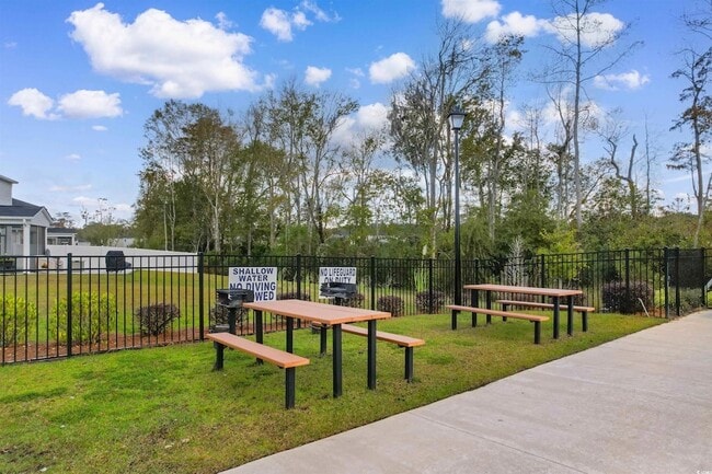 Building Photo - 1057 Saltgrass Way