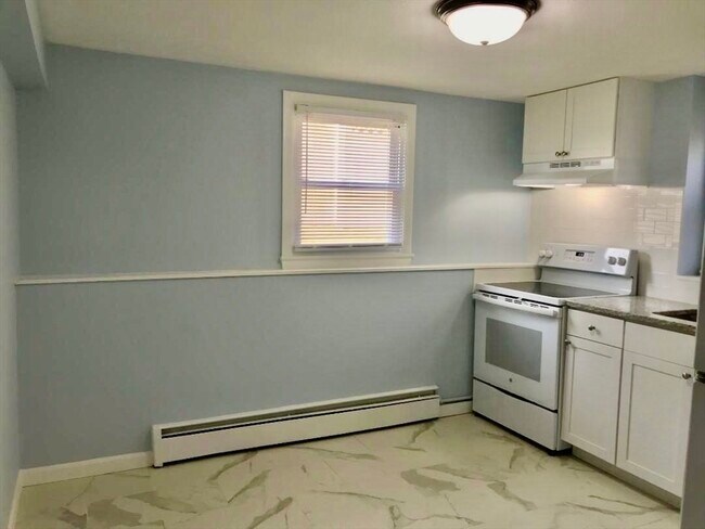 Building Photo - 0 Walker Ave Ext