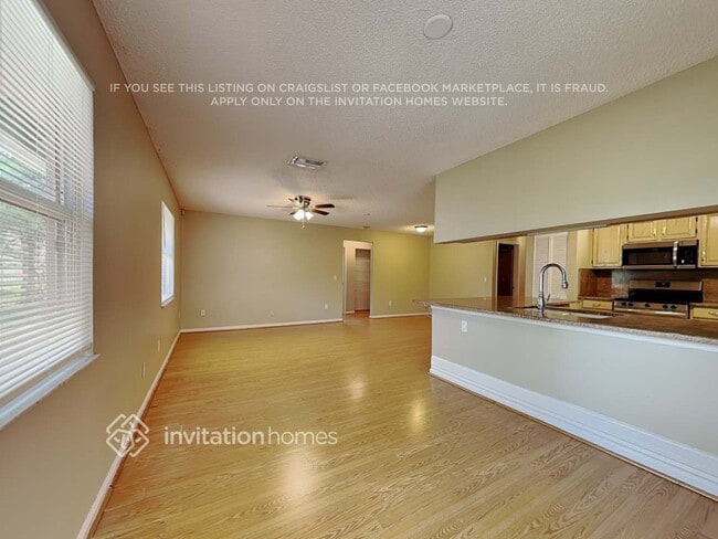 Building Photo - 157 Waterway Rd