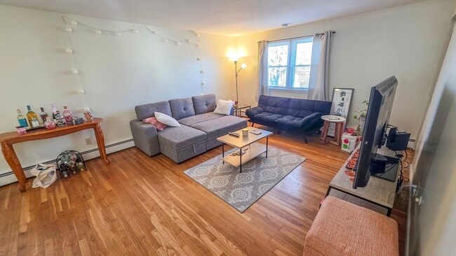 Building Photo - 55 Wedgewood Rd