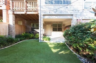 Building Photo - 2564 Jacobson Dr