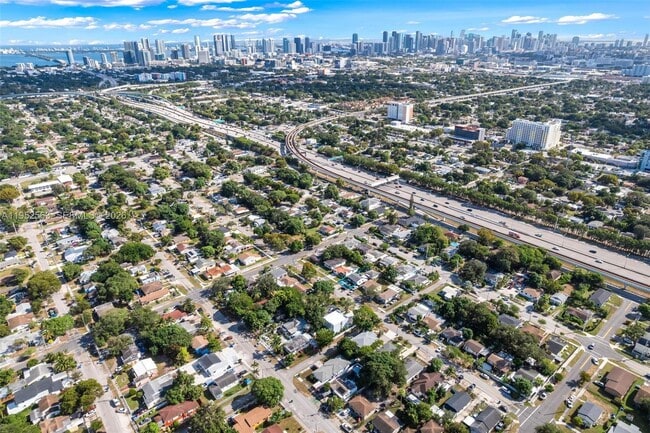 Building Photo - 1443 NW 42nd St