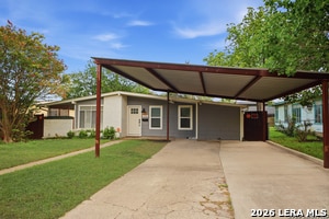 Building Photo - 418 Nassau Dr