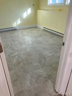 Building Photo - 17 Lantern St