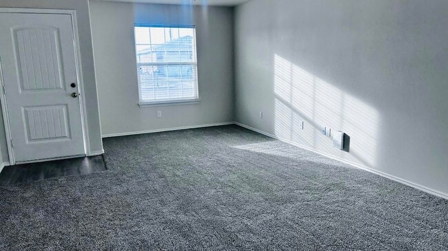 Building Photo - 8907 Terrell Ave