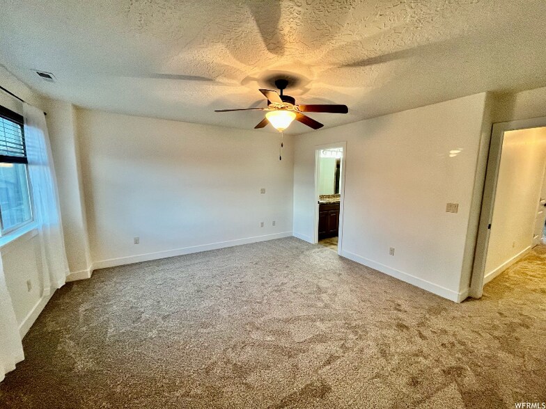 Building Photo - 828 S 1770 W