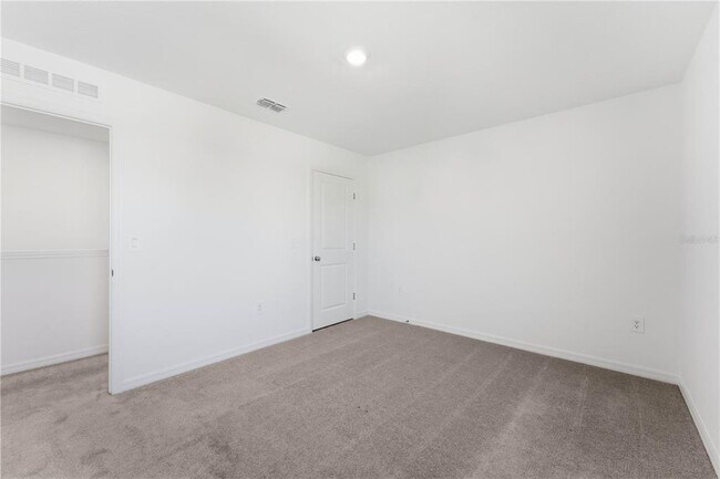 Building Photo - 5670 Nispero Wy