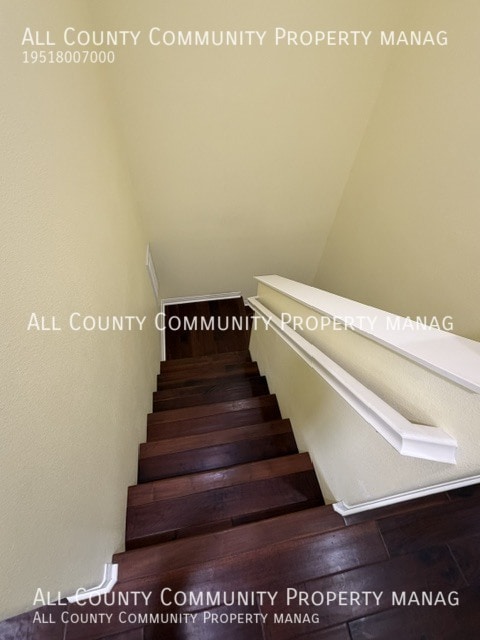 Building Photo - 315 W Linden Dr