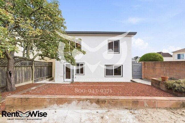 Building Photo - 1 Marview Way