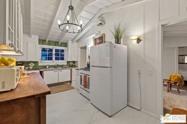 Building Photo - 575 S Calle Ajo