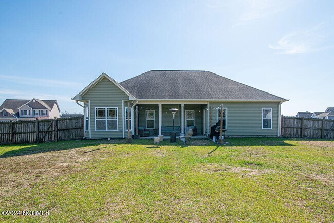 Building Photo - 103 Prelude Dr
