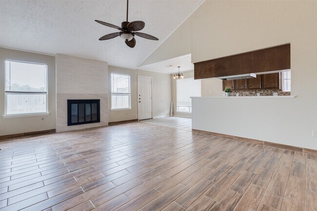 Building Photo - 22206 N Fork Dr