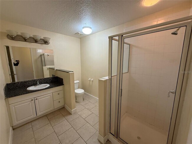 Building Photo - 608 Cornerstone Dr