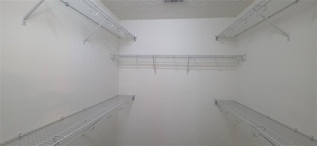 Building Photo - 1209 Bronze Oak Way