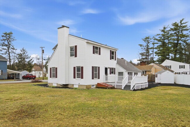 Building Photo - 14 Plummer Rd