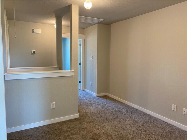 Building Photo - 17402 Bay Skipper Dr