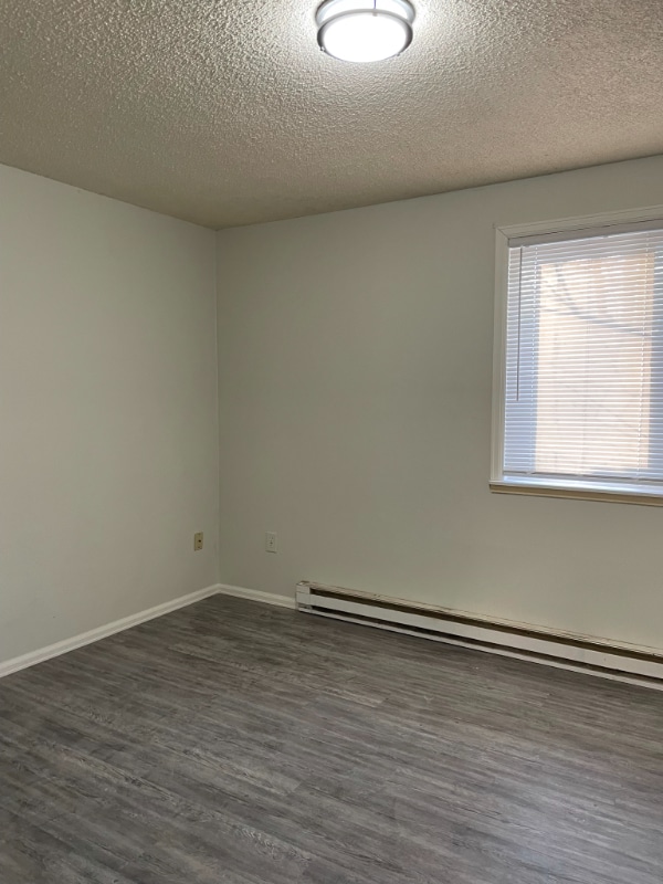 Building Photo - 2134 E Cataldo Ave