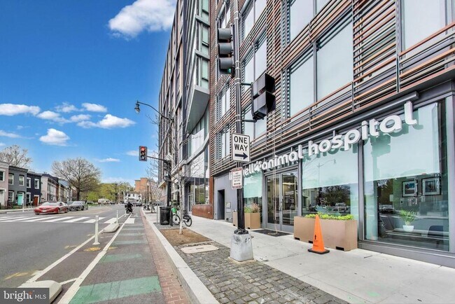 Building Photo - 2120 Vermont Ave NW