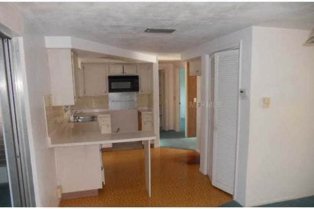 Building Photo - 4711 Mayflower Dr