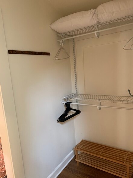 Closet - 3521 NE 8th Ave