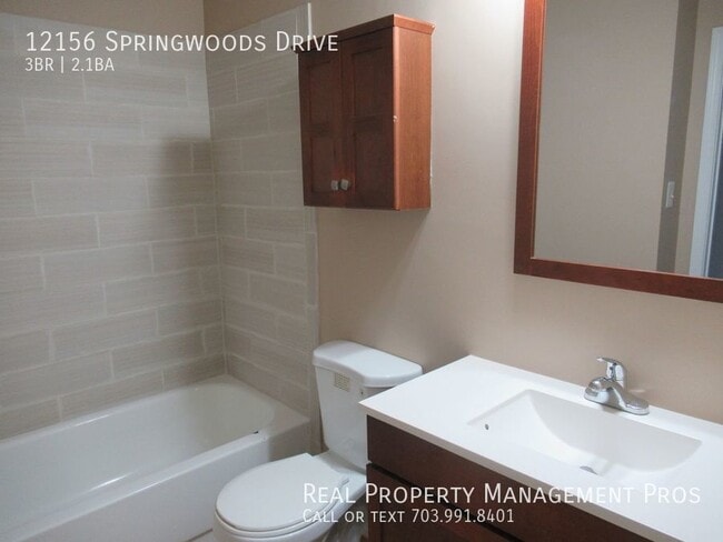 Building Photo - New Paint