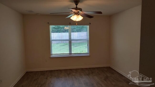 Building Photo - 3492 Quail Dr