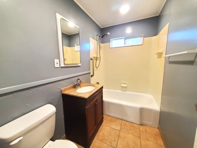 Building Photo - Updated Two-Bedroom 1-Bathroom House with Carport