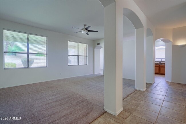 Building Photo - 6586 W Oraibi Dr