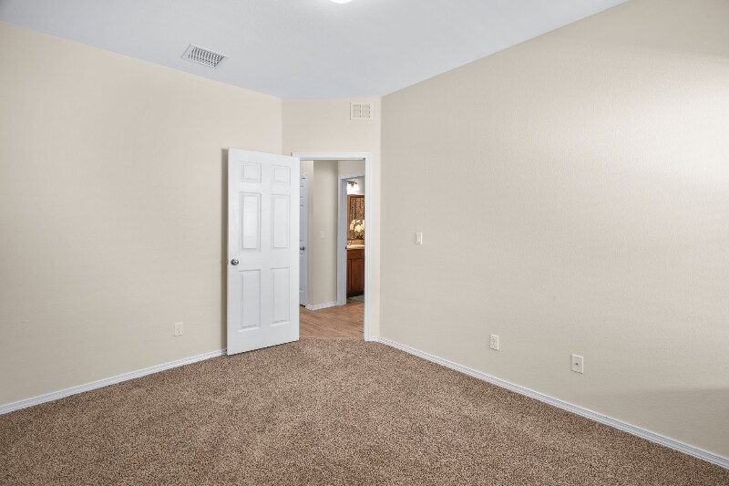 Building Photo - 13833 Sky Harbor Ave