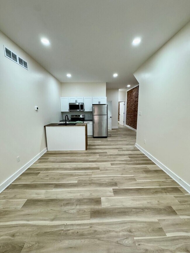 Building Photo - 4504 N Uber St