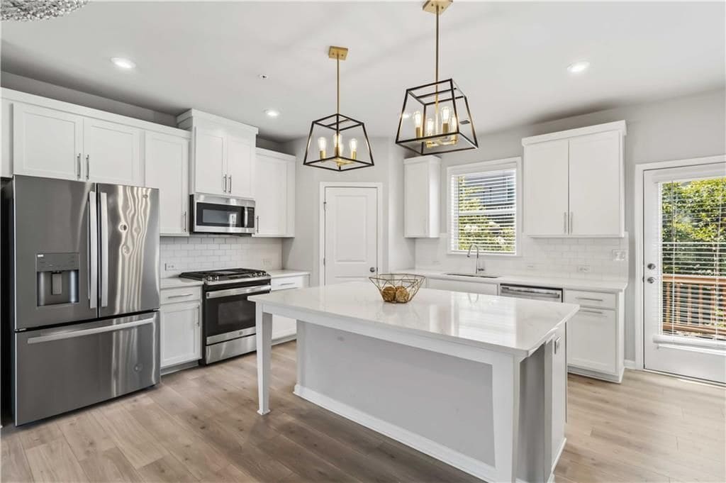Building Photo - 6504 Brooklake Ct SE
