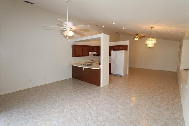 Building Photo - 940 Islander Ave