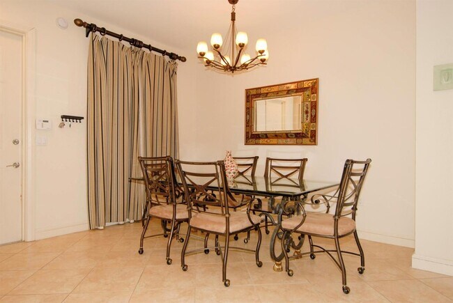 Building Photo - 4445 El Mar Dr