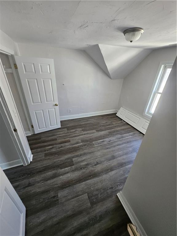 Building Photo - 157 Almy St