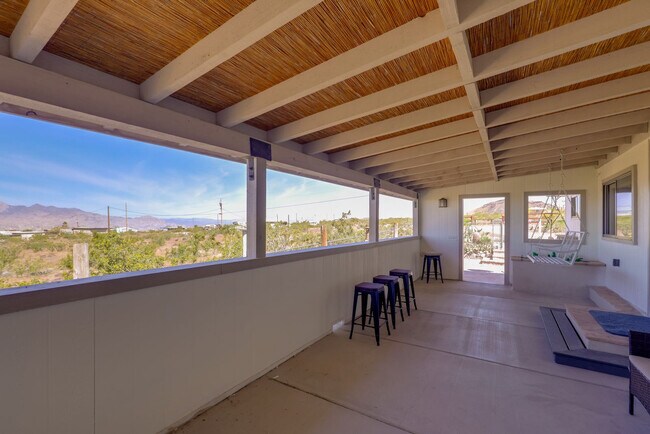 Building Photo - 4170 Mohave Ln