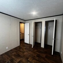 Building Photo - 2156 James Boswell Rd