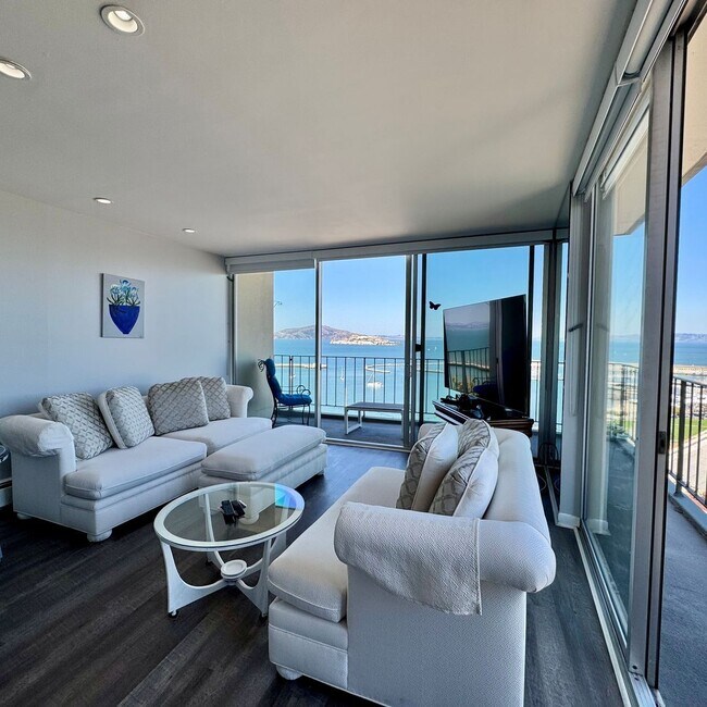 Building Photo - Just Unpack, Pour a Beverage, & Cue the Su...