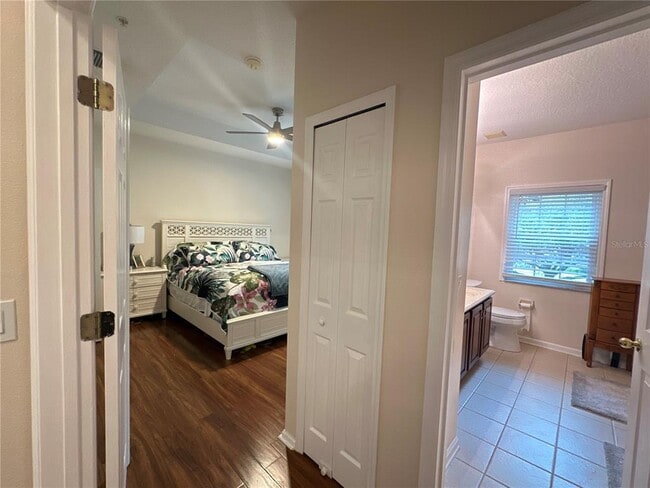 Building Photo - 8929 Silk Bay Pl