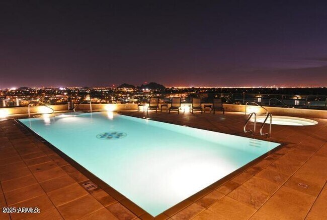 Building Photo - 7181 E Camelback Rd