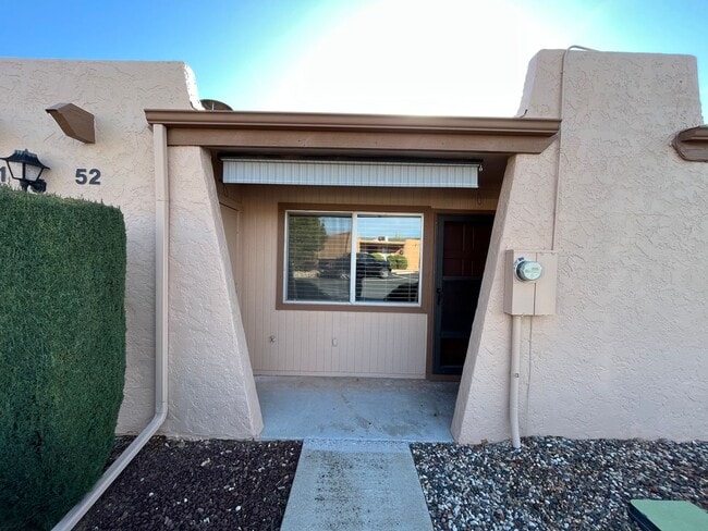 Building Photo - CONDO - VILLAGE OF OAK CREEK