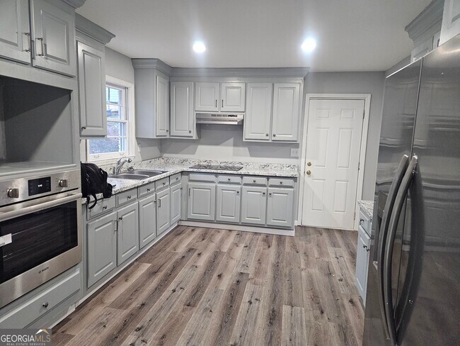 Building Photo - 4372 Kimball Rd SW